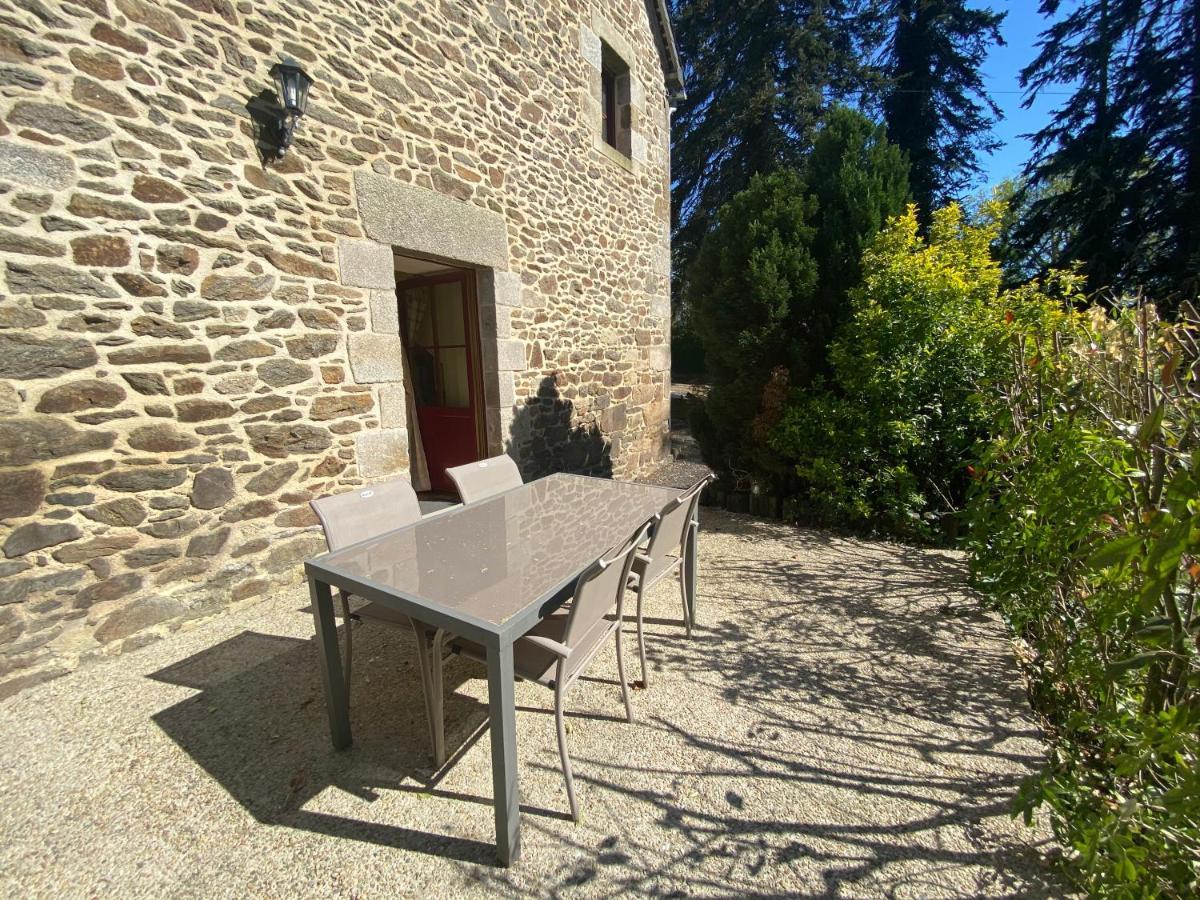 Maison D'Hotes & Gites Domaine De La Garaye Динан Экстерьер фото
